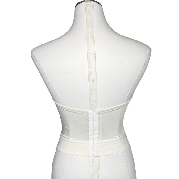 Vintage Corset Bustier - Picture 2 of 11